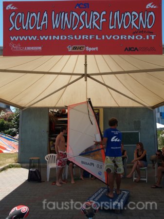windsurflivorno.it - 